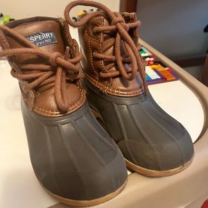 Sperry Toddler boot